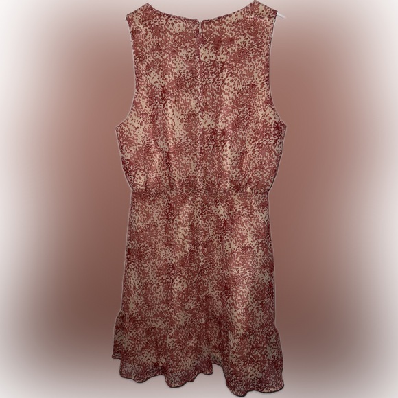 Express Patterned Ruffle Dress - Picture 2 of 2